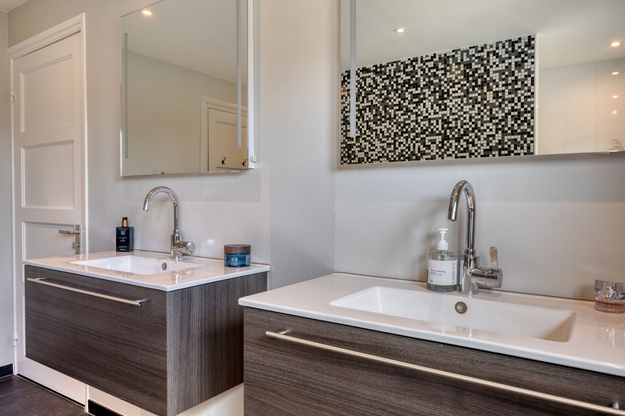 Photo 33 of Raadhuisstraat 59