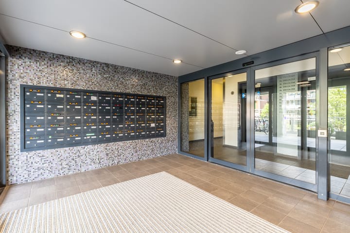 Foto 8 van Pompenburg 234