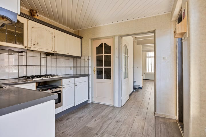 Photo 6 of Kon Wilhelminastraat 23