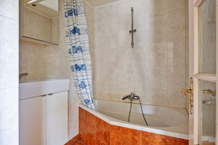 Photo 7 of Kon Wilhelminastraat 23