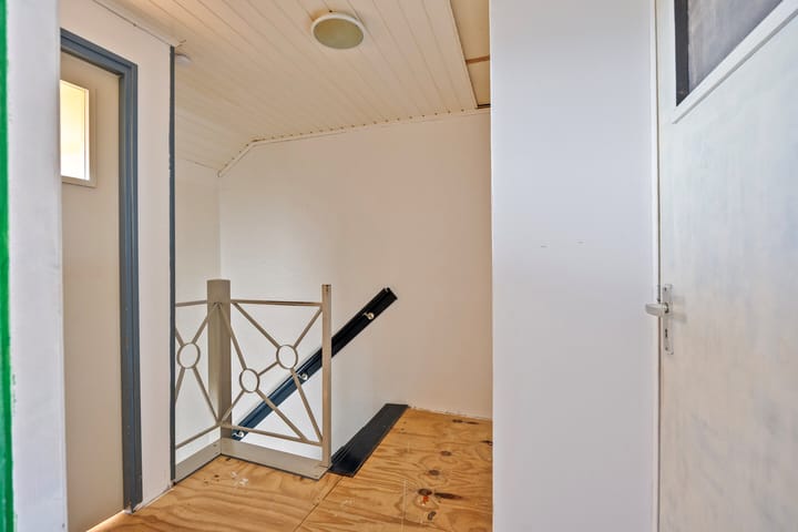 Photo 11 of Kon Wilhelminastraat 23