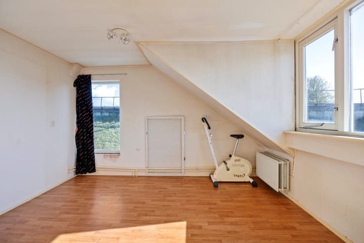 Photo 13 of Kon Wilhelminastraat 23