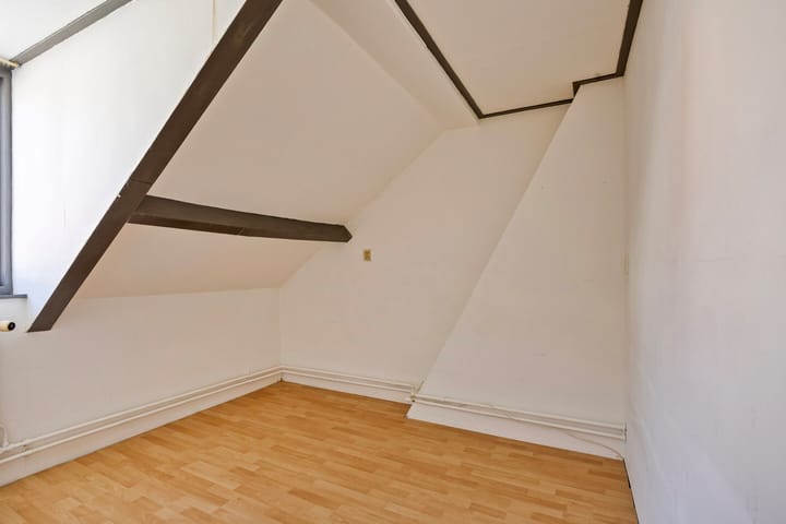 Photo 14 of Kon Wilhelminastraat 23