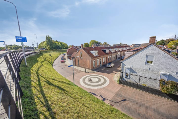 Photo 21 of Kon Wilhelminastraat 23