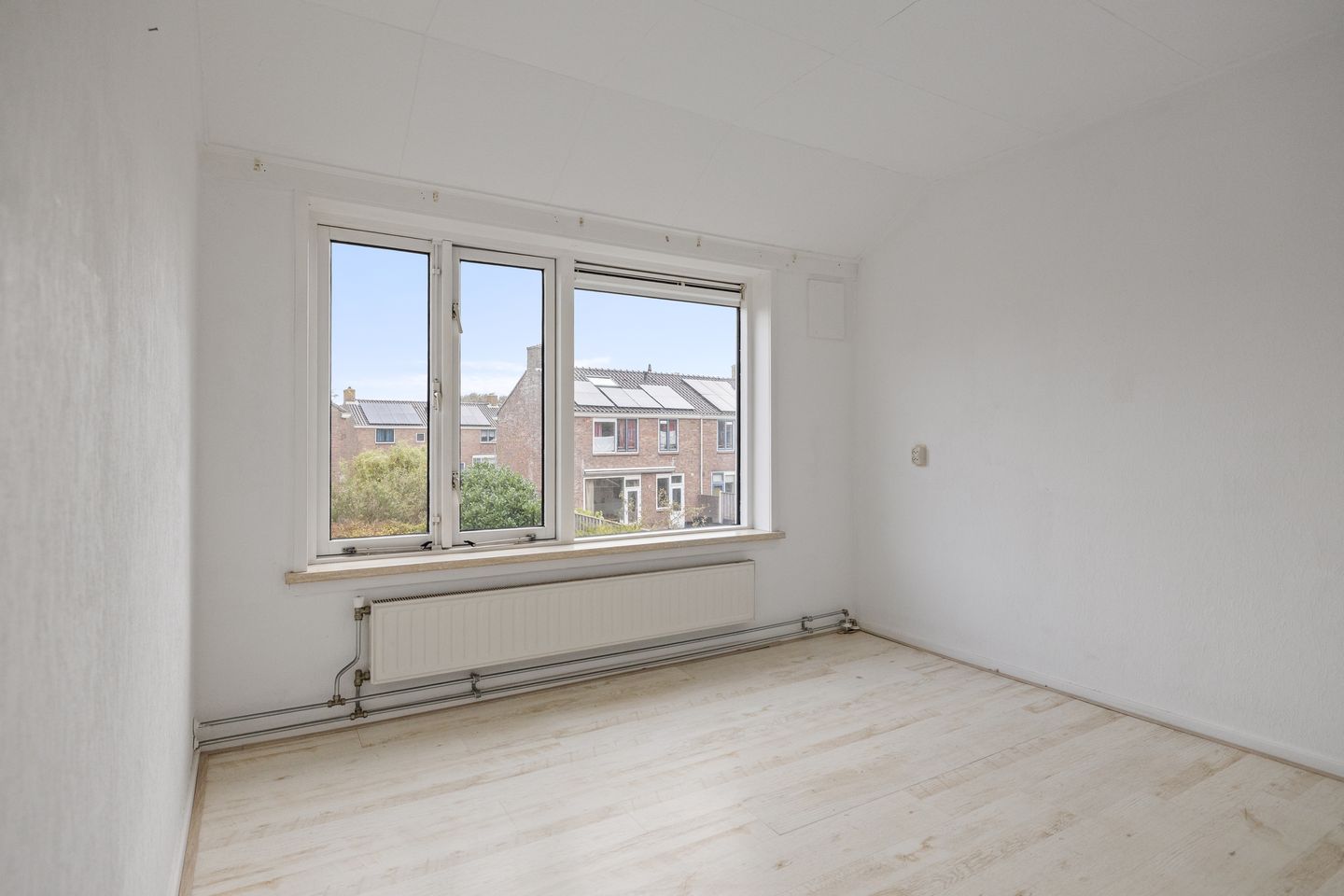 Photo 14 of Bremstraat 79