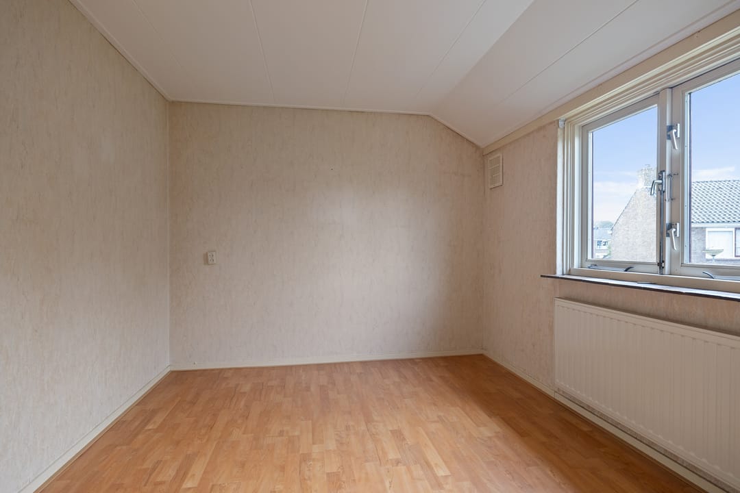 Photo 16 of Bremstraat 79