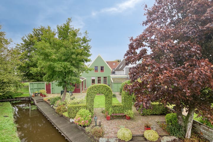 Foto 6 van Hage Weer 39