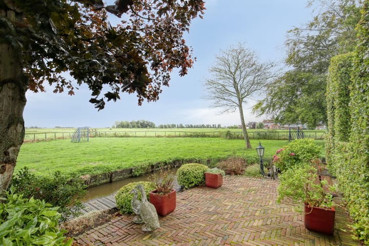 Foto 45 van Hage Weer 39