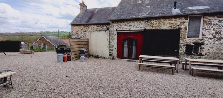 Foto 12 van Chemin De La Goubinière 1