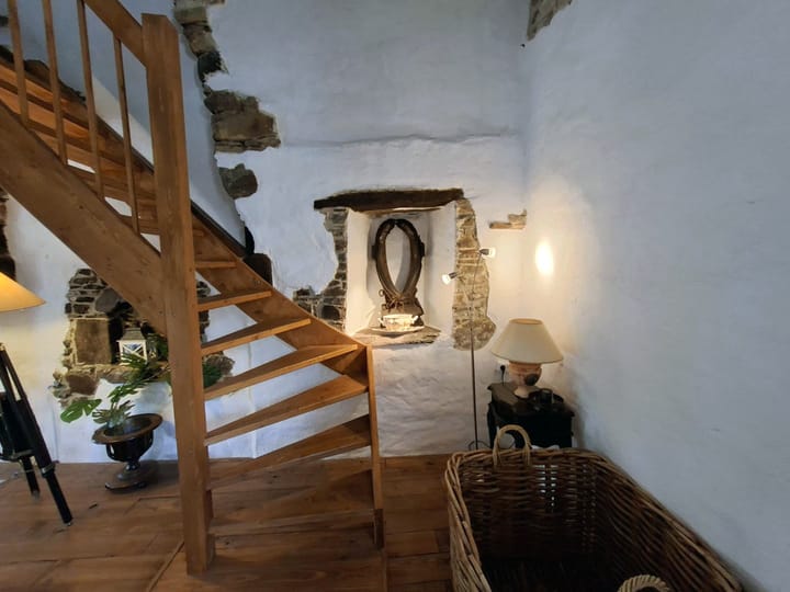 Foto 20 van Chemin De La Goubinière 1