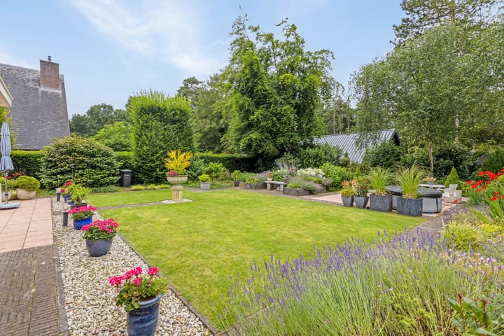 Foto 3 van Falkenburgerf 7