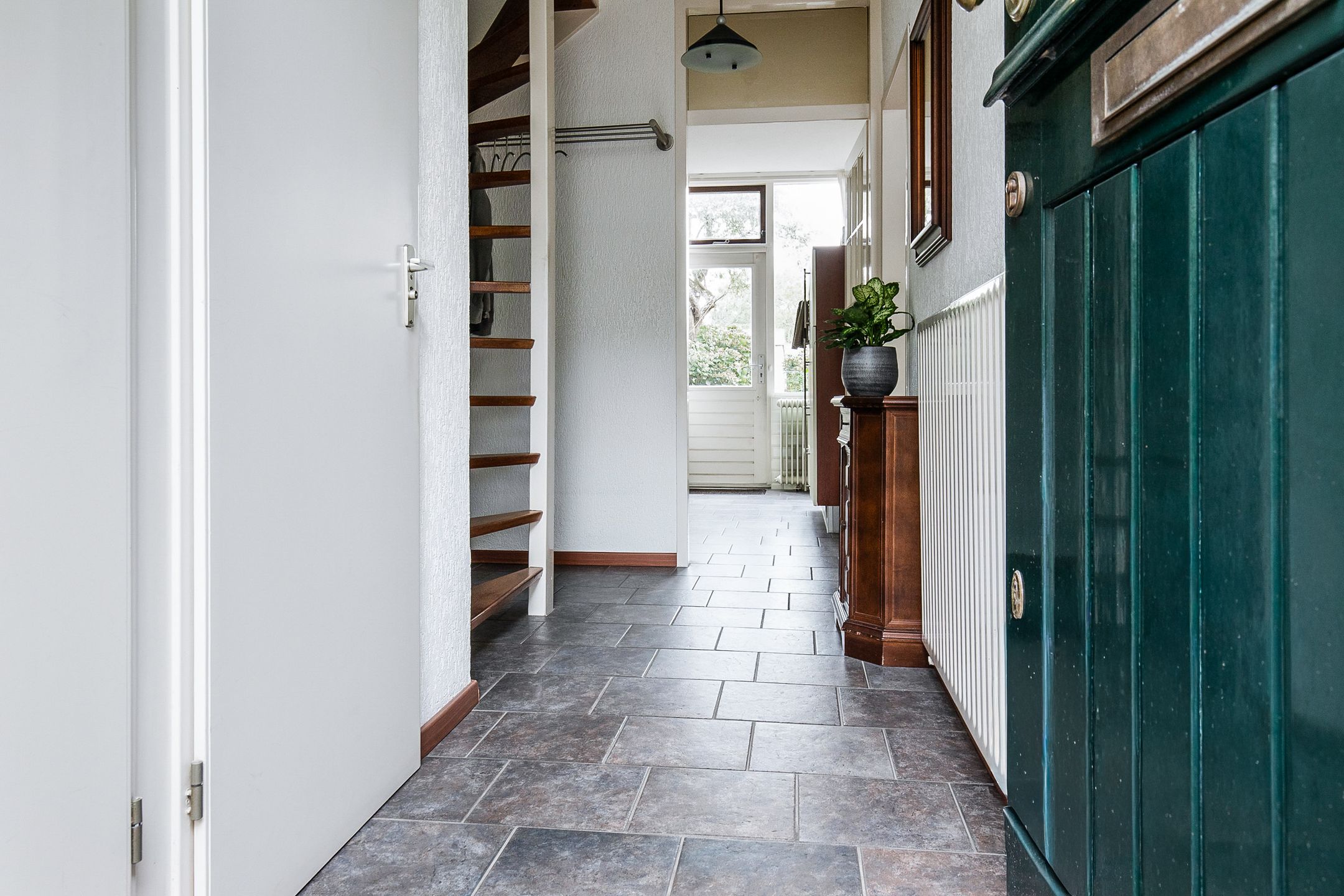 Foto 9 van Rijnstraat 10