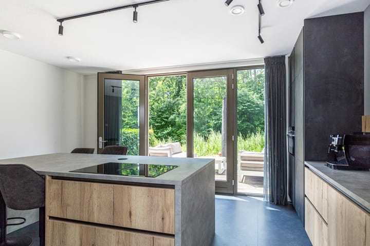 Foto 35 van Leyweg 1107