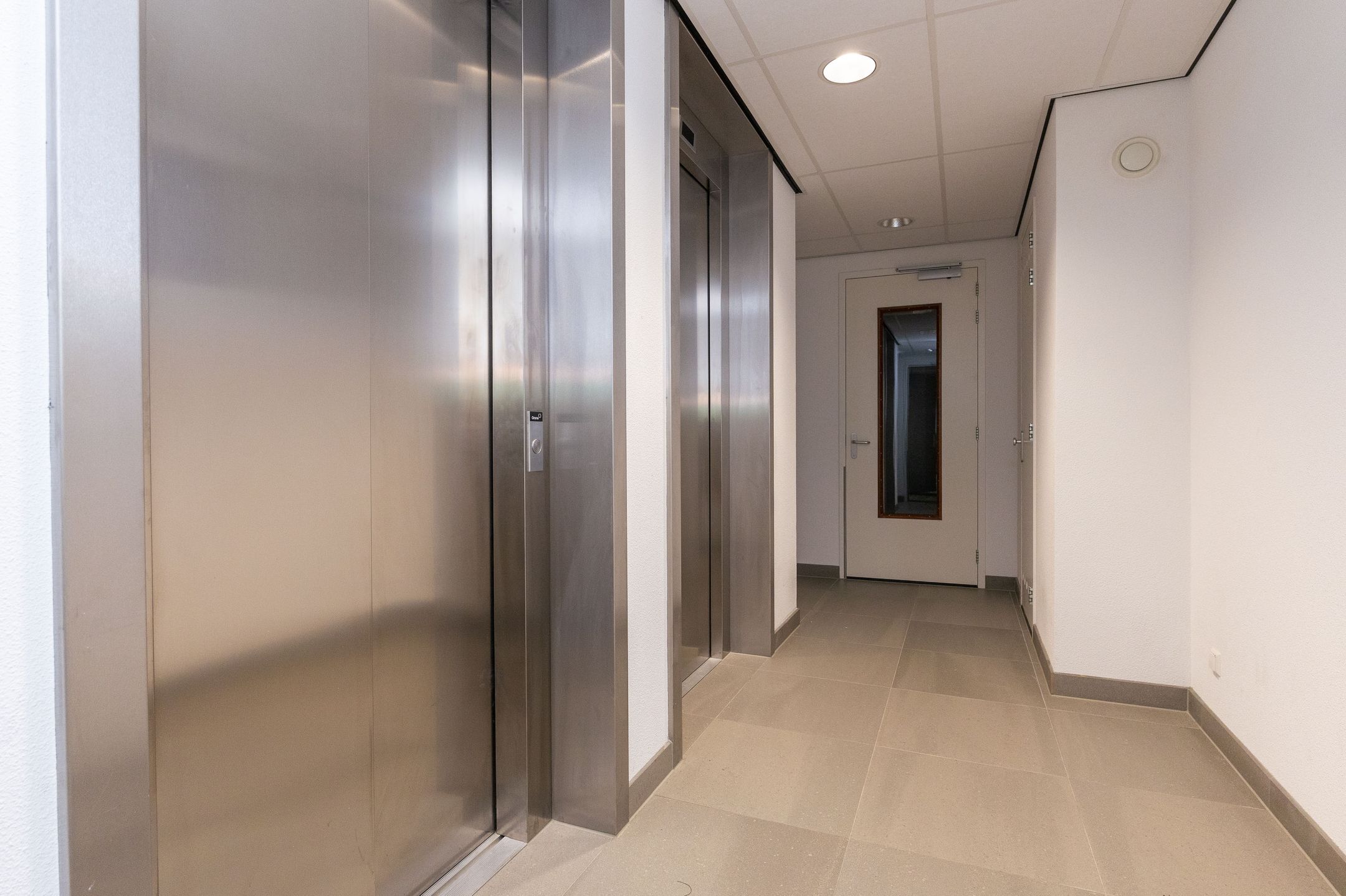 Foto 9 van NDSM-straat 131