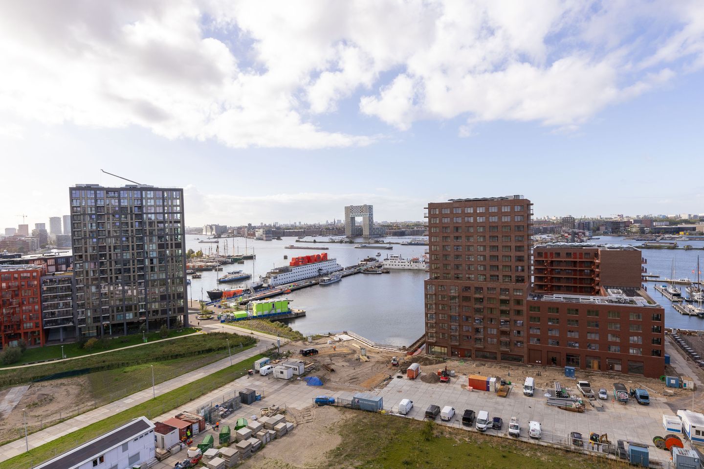 Foto 19 van NDSM-straat 131