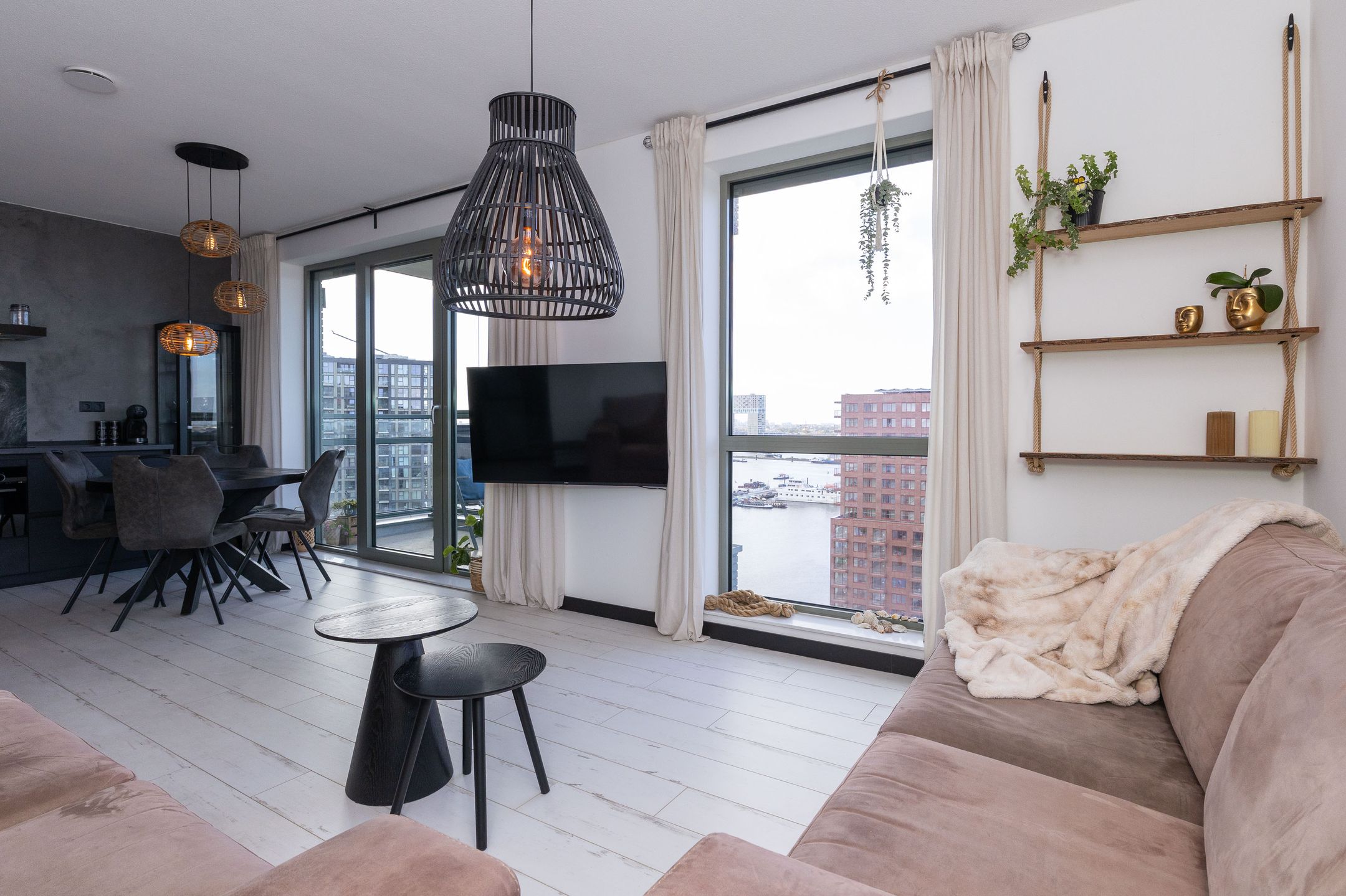 Foto 21 van NDSM-straat 131