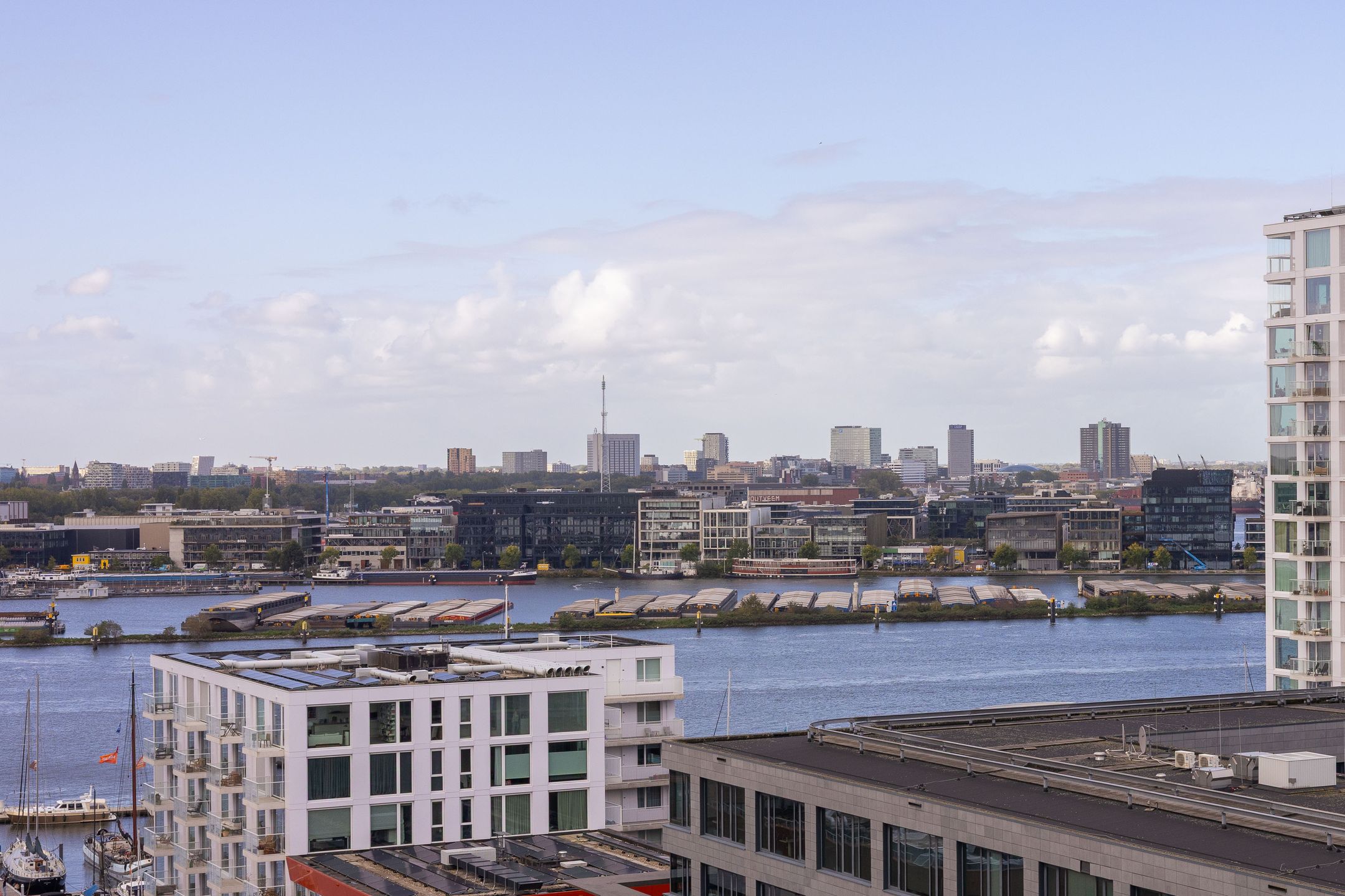 Foto 24 van NDSM-straat 131