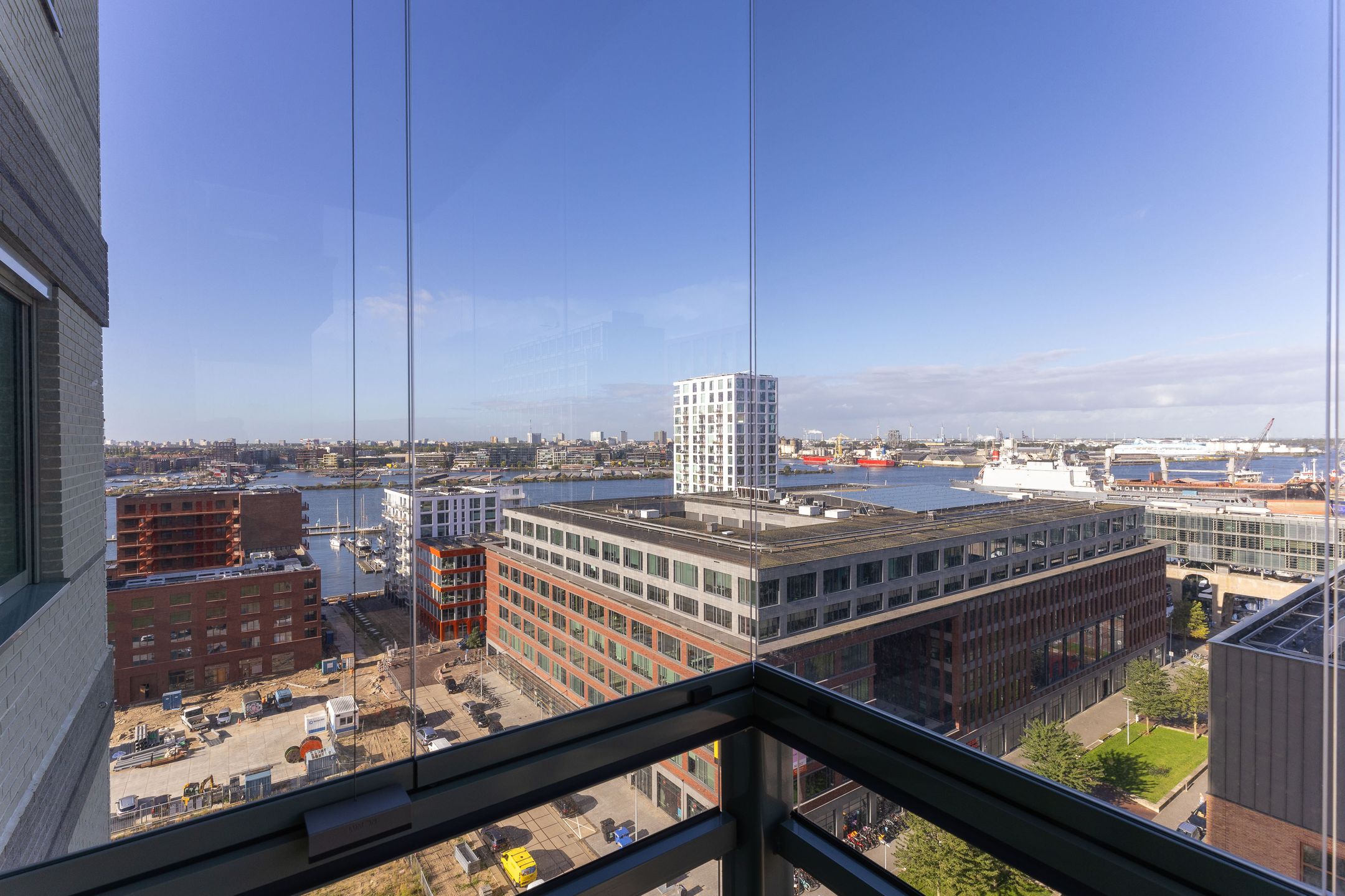 Foto 30 van NDSM-straat 131