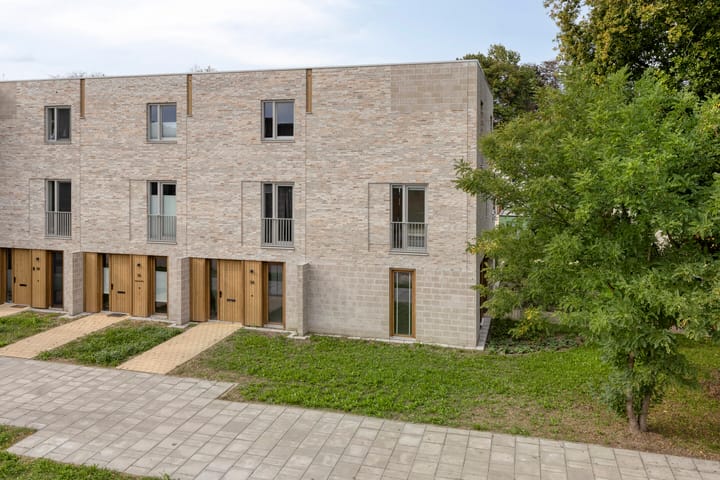 Photo 43 of Lochemstraat 32