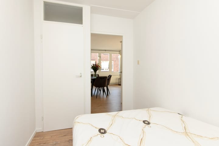 Foto 16 van Saffierstraat 21-B