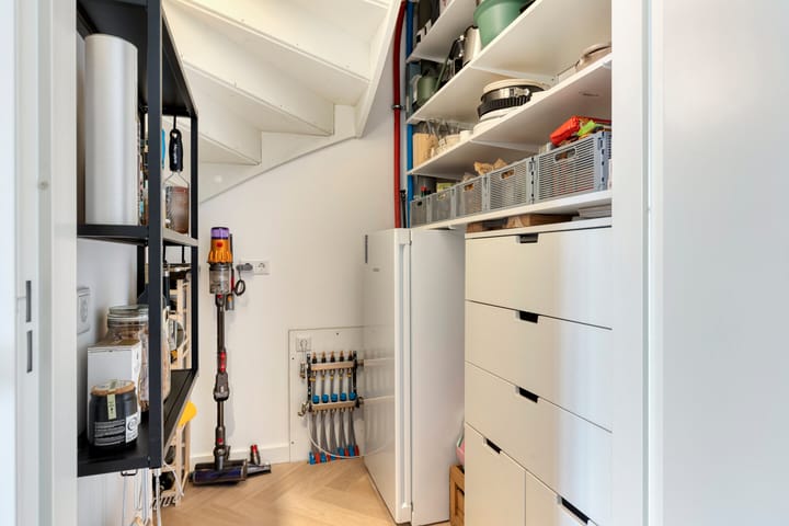 Photo 19 of Lochemstraat 32