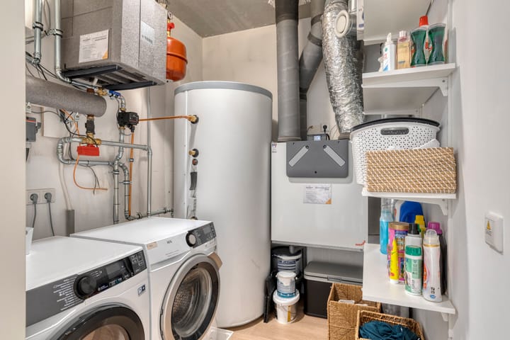 Photo 33 of Lochemstraat 32