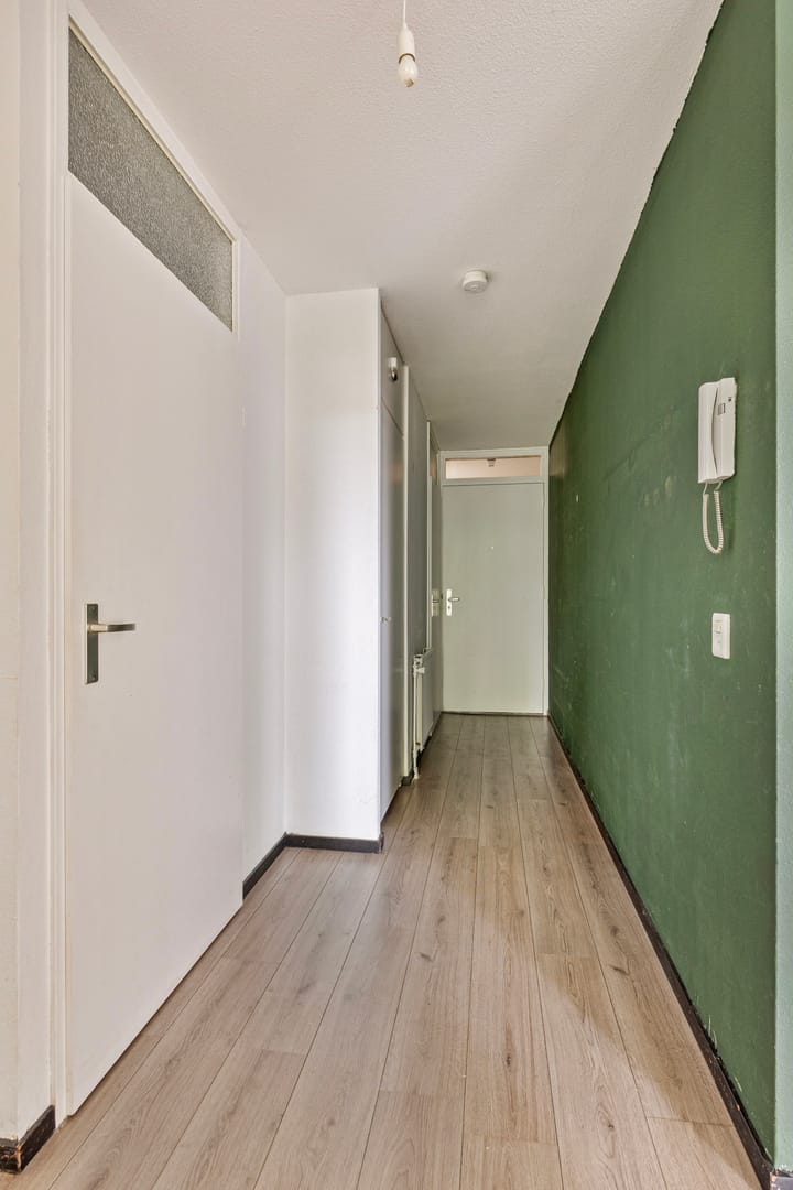 Photo 8 of Tempelstraat 19