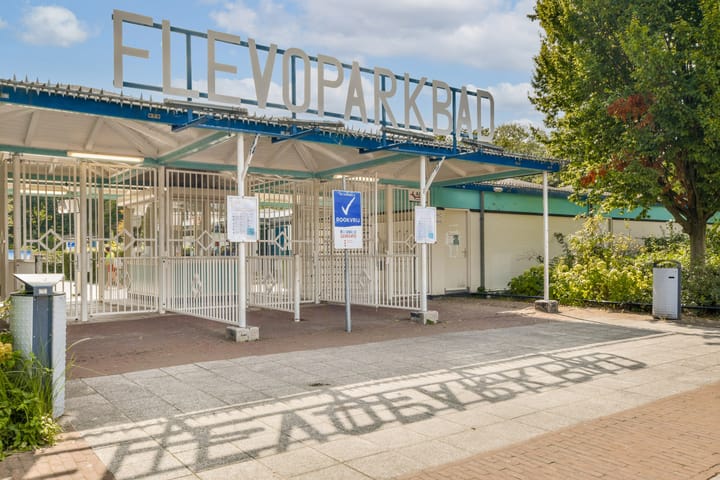 Foto 32 van Flevoparkweg 102