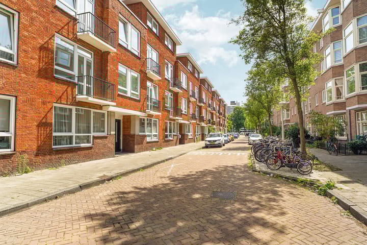 Foto 23 van Moerdijkstraat 31-1