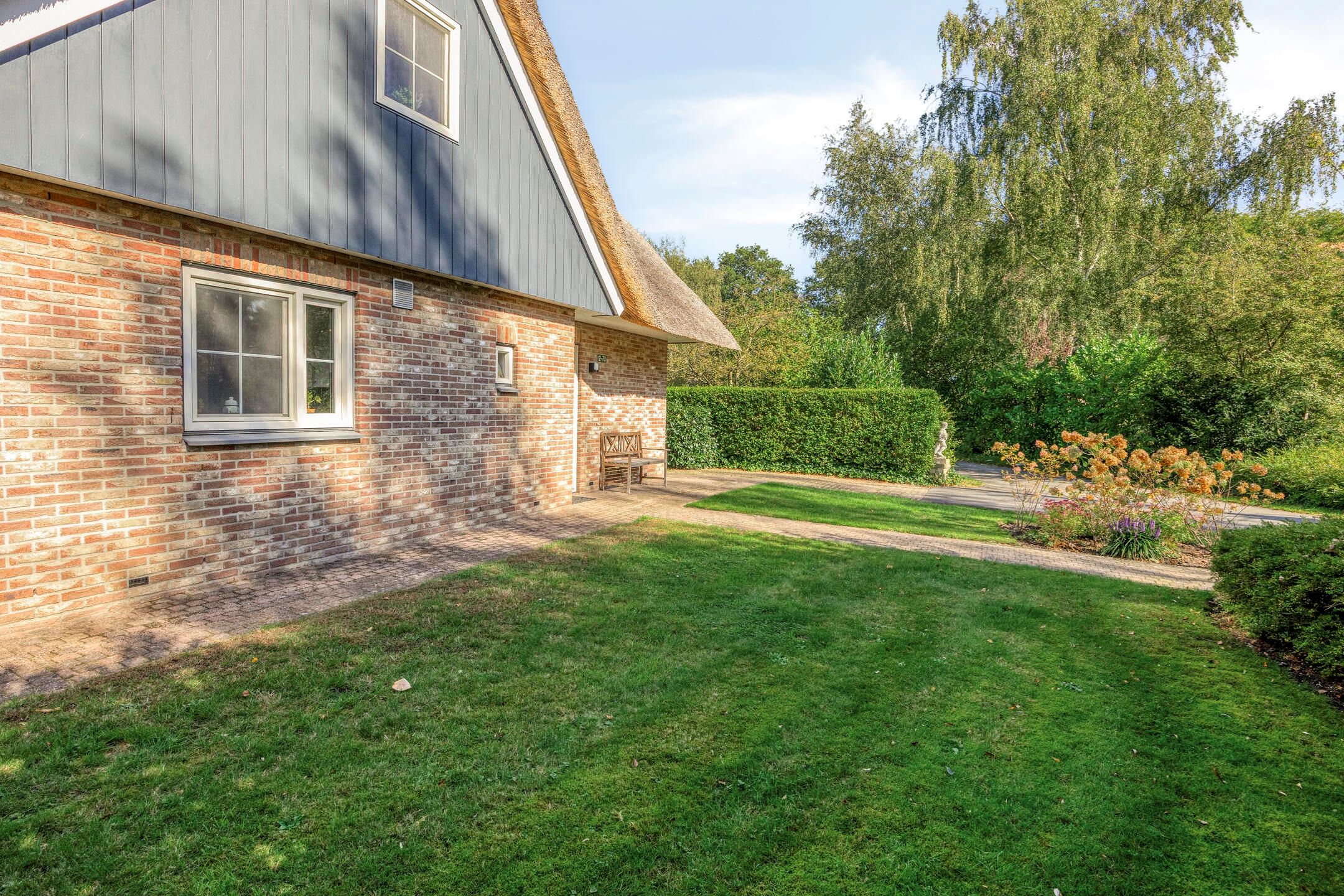 Photo 36 of Binnenweg 12-70