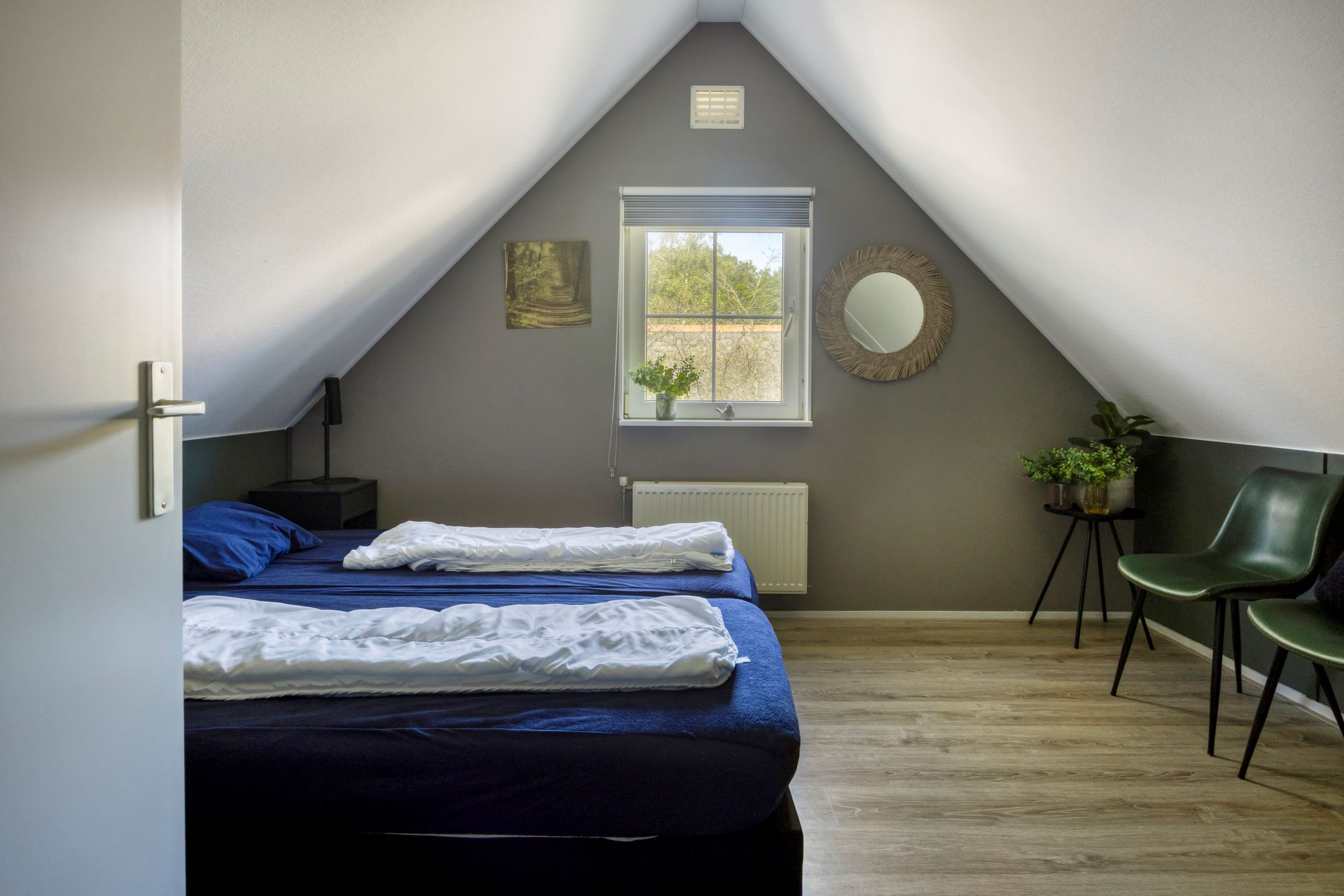 Photo 21 of Binnenweg 12-70