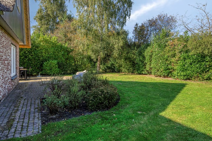 Photo 32 of Binnenweg 12-70