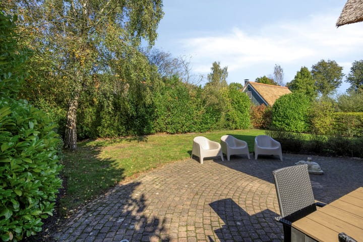 Photo 30 of Binnenweg 12-70