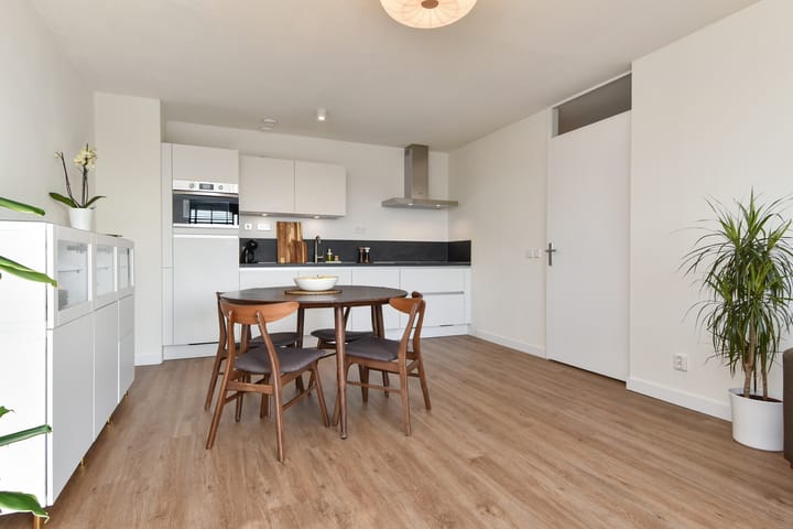 Foto 30 van Rijswijkse Landingslaan 276