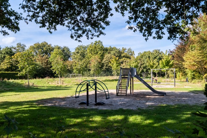 Foto 29 van Lion Cachetstraat 15