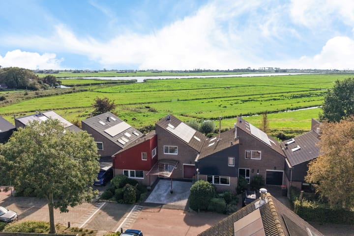 Foto 3 van Lameroen 46