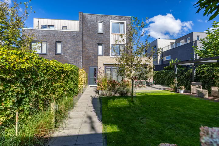 Foto 1 van Warmoltseiland 7