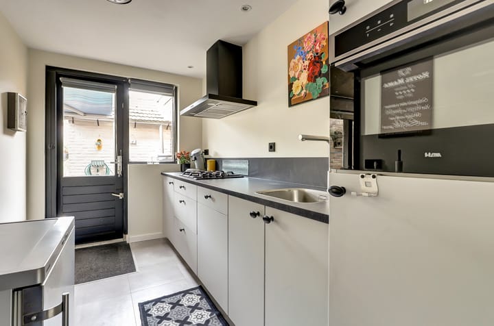 Photo 10 of Piet Heinlaan 65