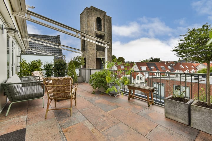 Foto 10 van Clarissenhof 1