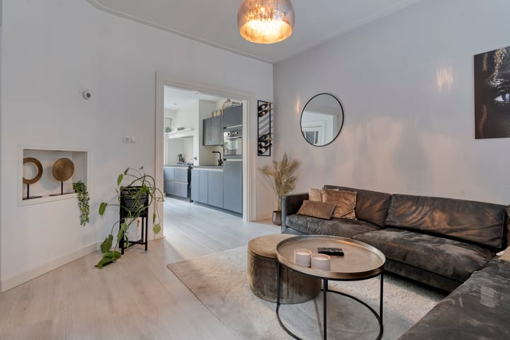 Foto 5 van Van Karnebeekstraat 44