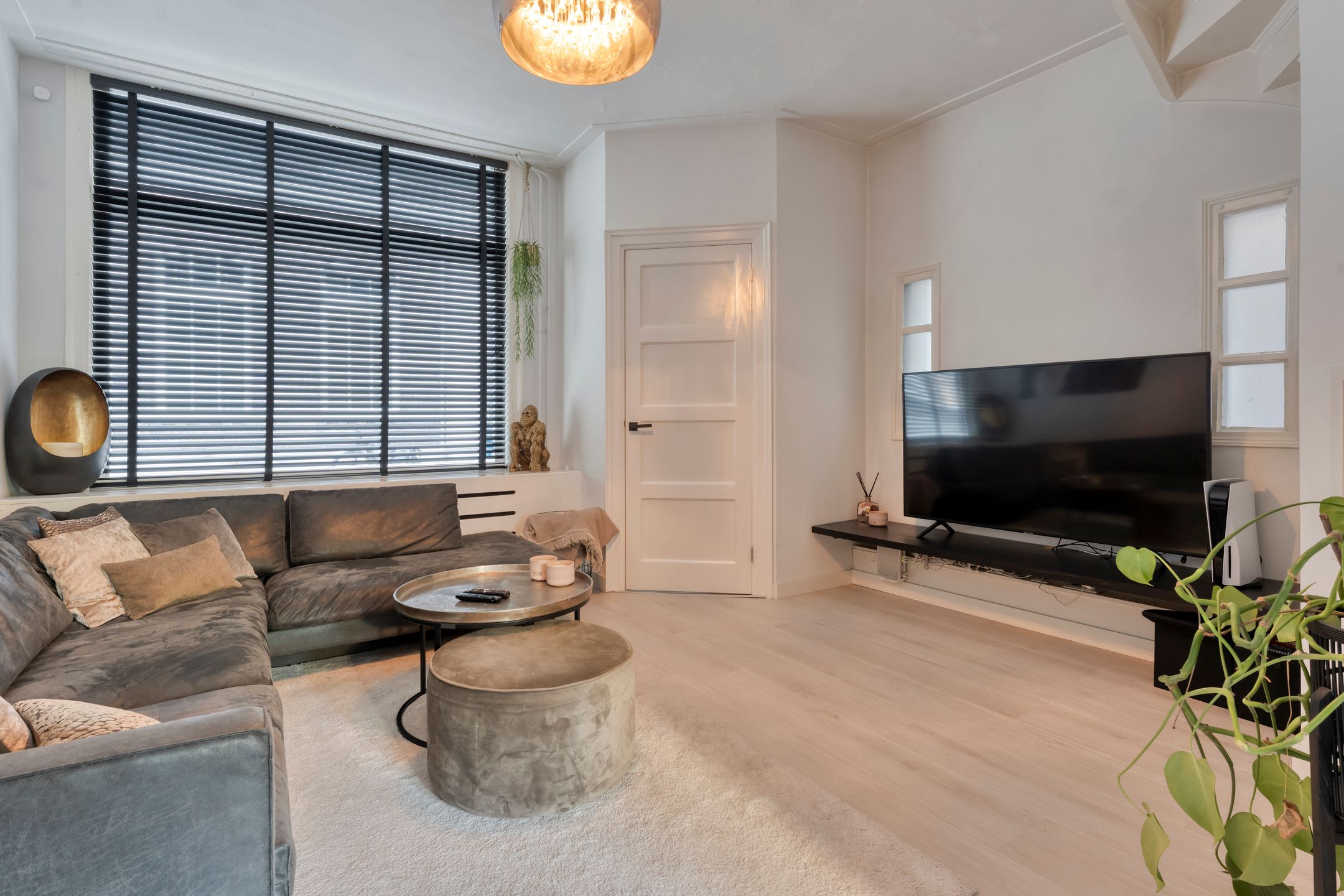 Foto 6 van Van Karnebeekstraat 44