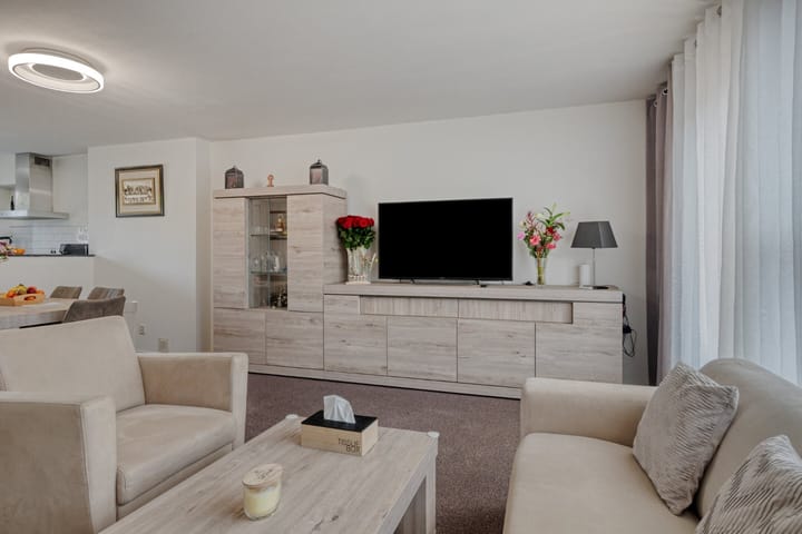 Foto 3 van Midwoldeplein 2