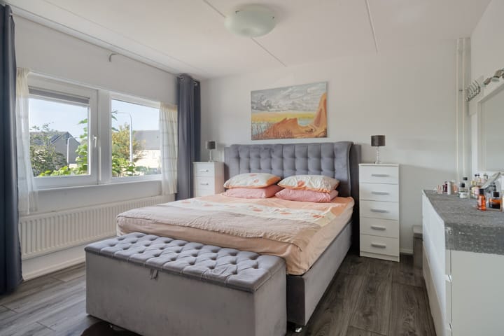 Foto 7 van Midwoldeplein 2