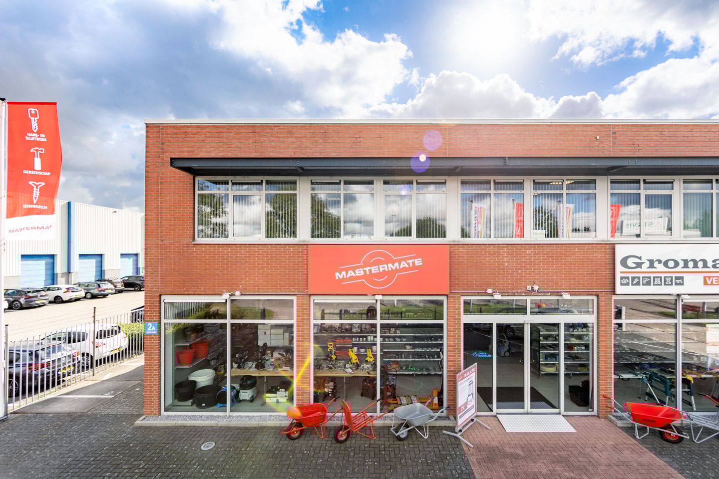 Bekijk foto 2 van Robijnlaan 2-A