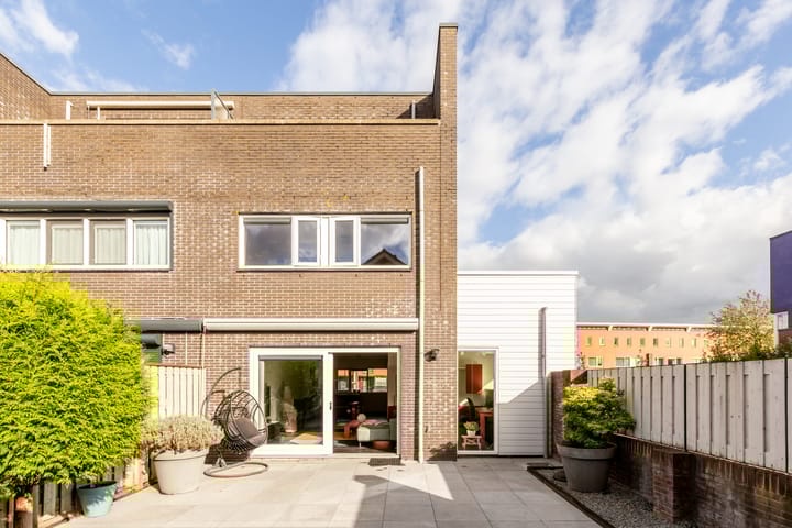 Foto 3 van Amazonelaan 112