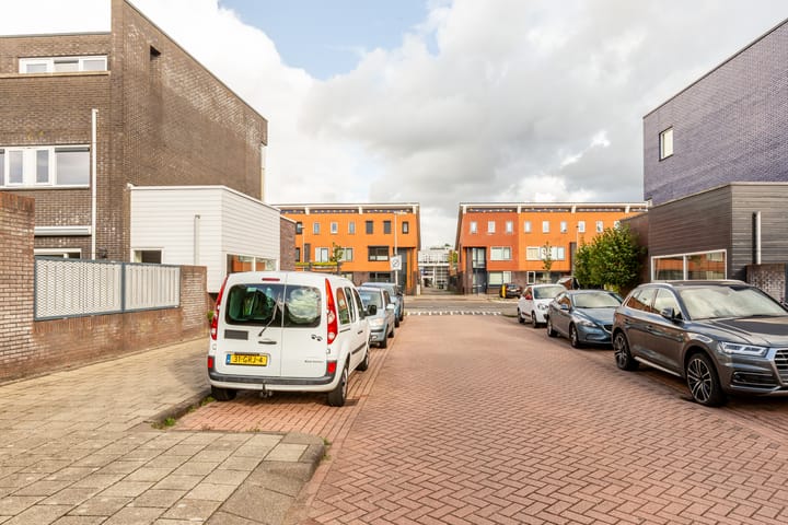 Foto 46 van Amazonelaan 112