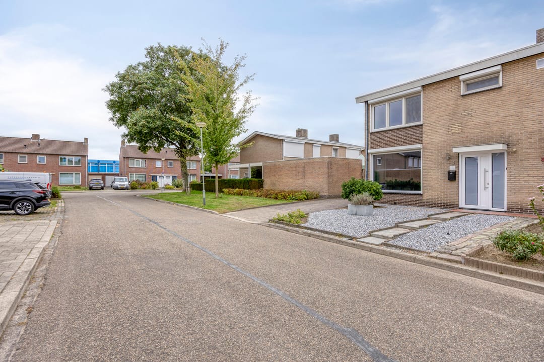 Foto 41 van Oranjestraat 1