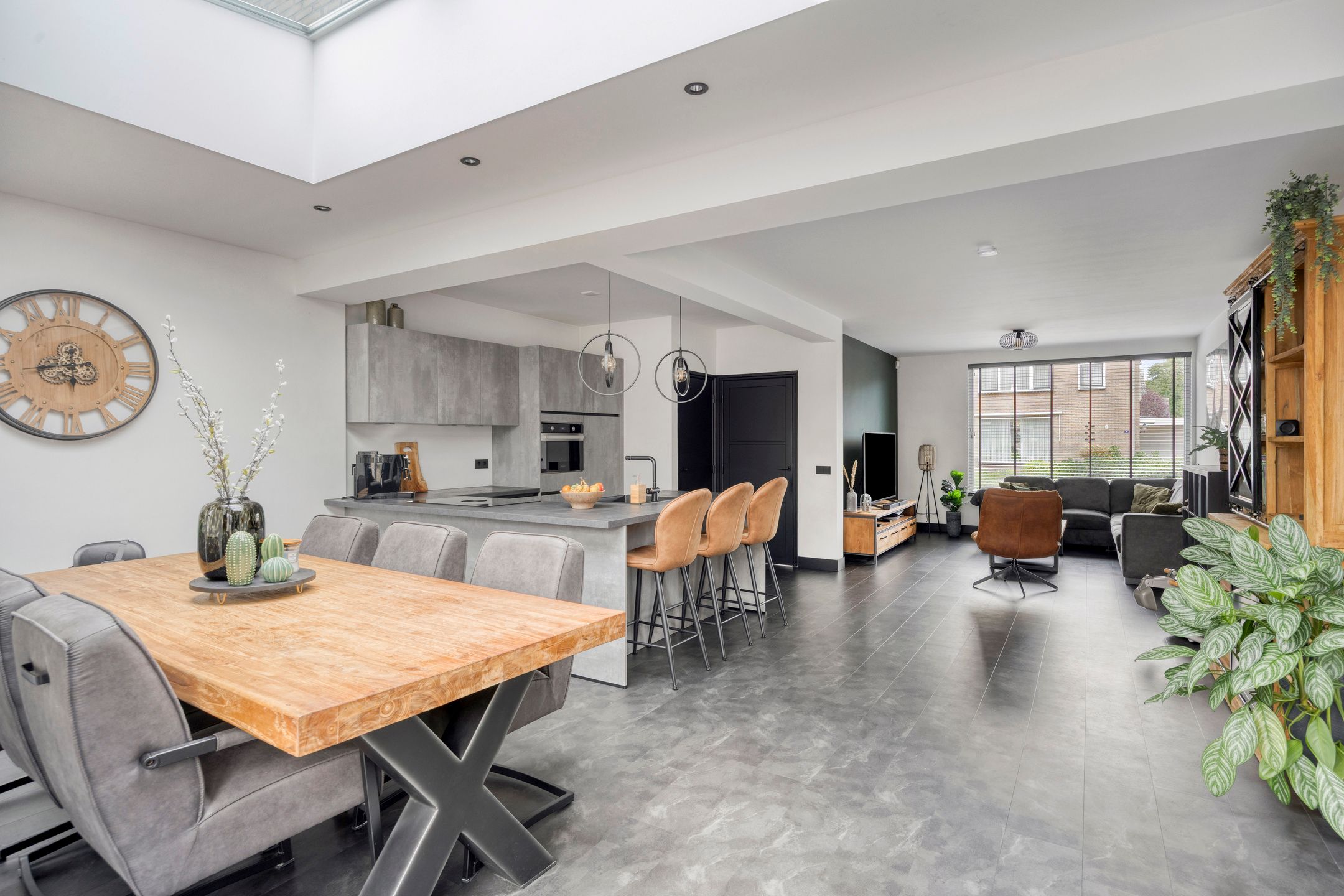 Foto 12 van Oranjestraat 1