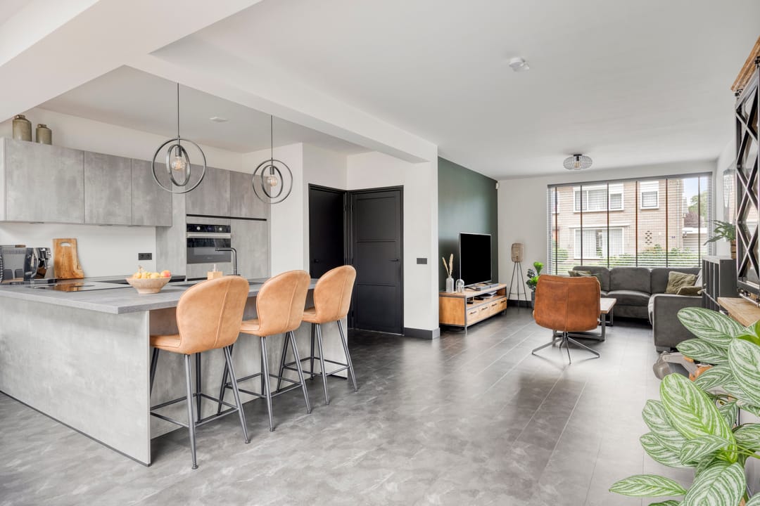 Foto 11 van Oranjestraat 1