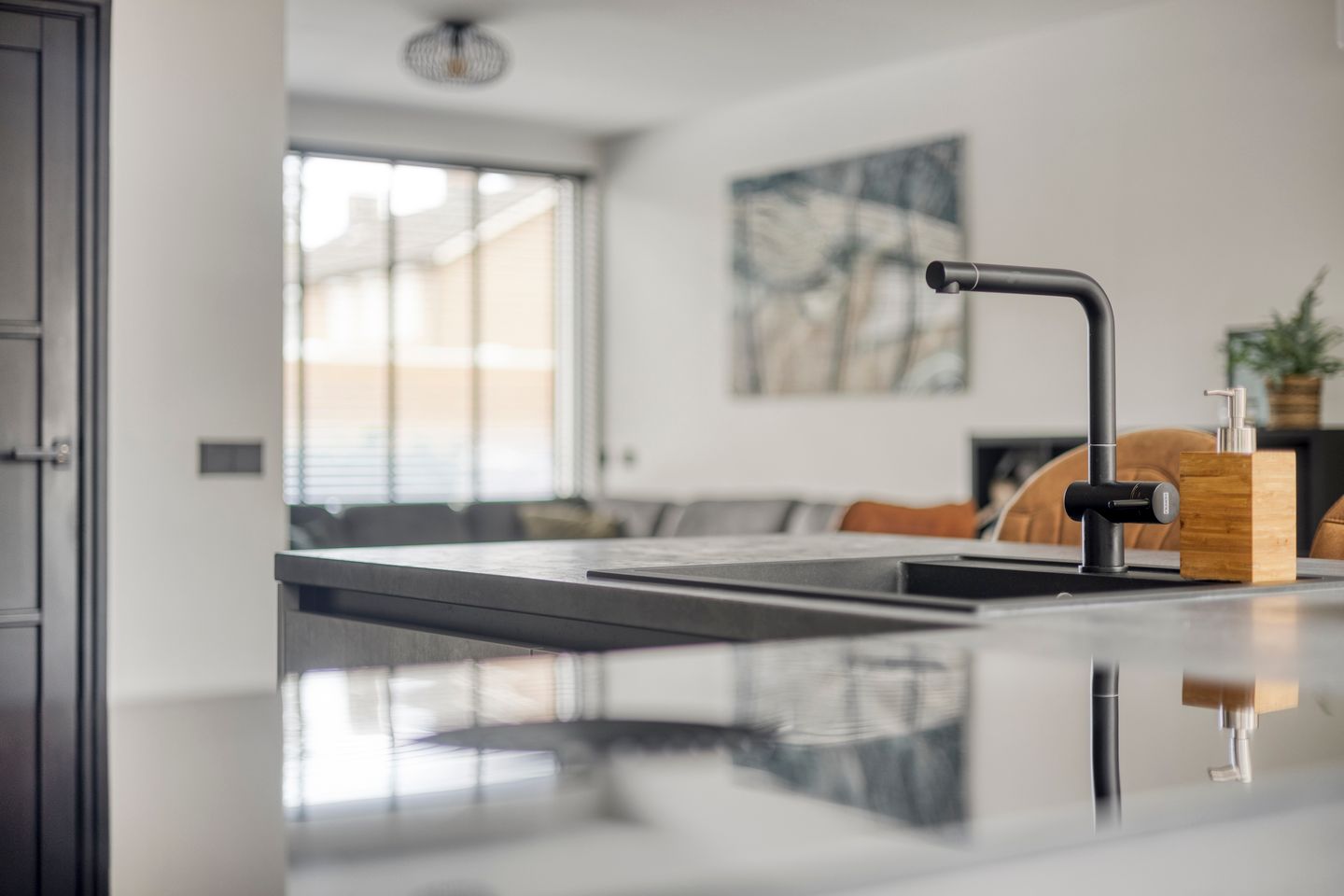 Foto 19 van Oranjestraat 1